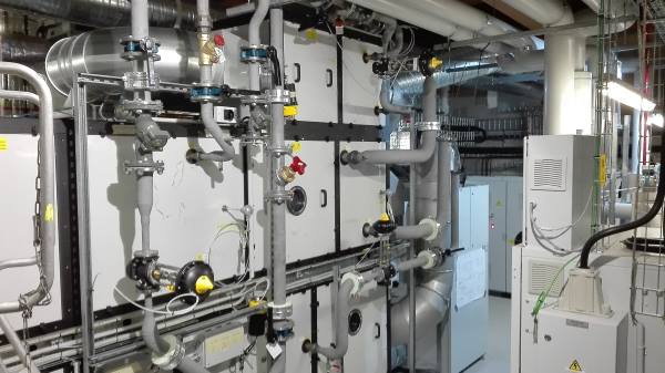 Tuyauterie-pour-machine-traitement-dair